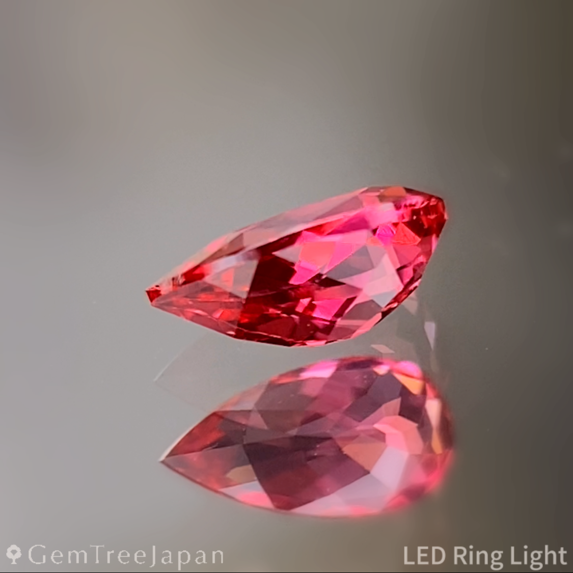 Pinkish Red Spinel 0.264ct / Vietnam
