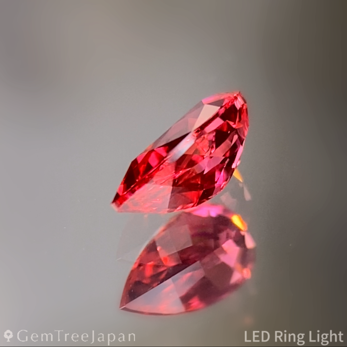 Pinkish Red Spinel 0.264ct / Vietnam