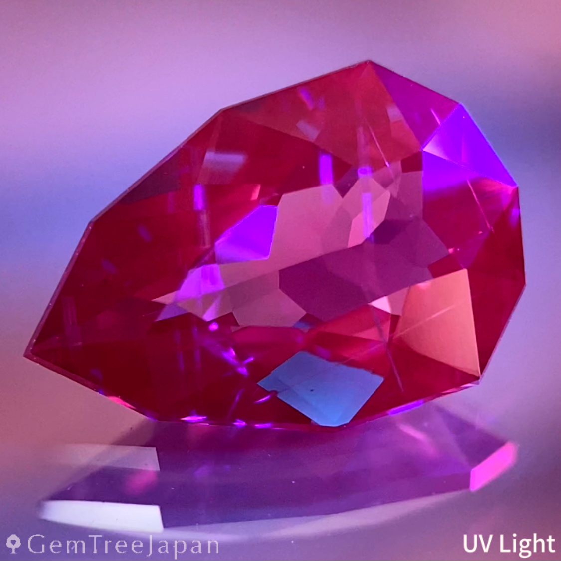 Pinkish Purple Spinel 2.452ct / Vietnam