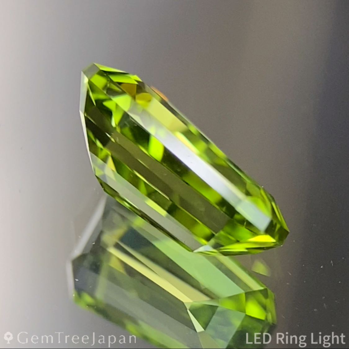 Peridot 1.13ct / Vietnam