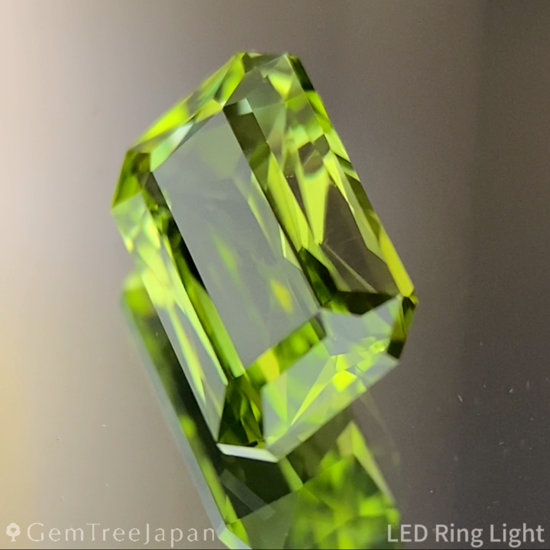Peridot 1.60ct / Vietnam
