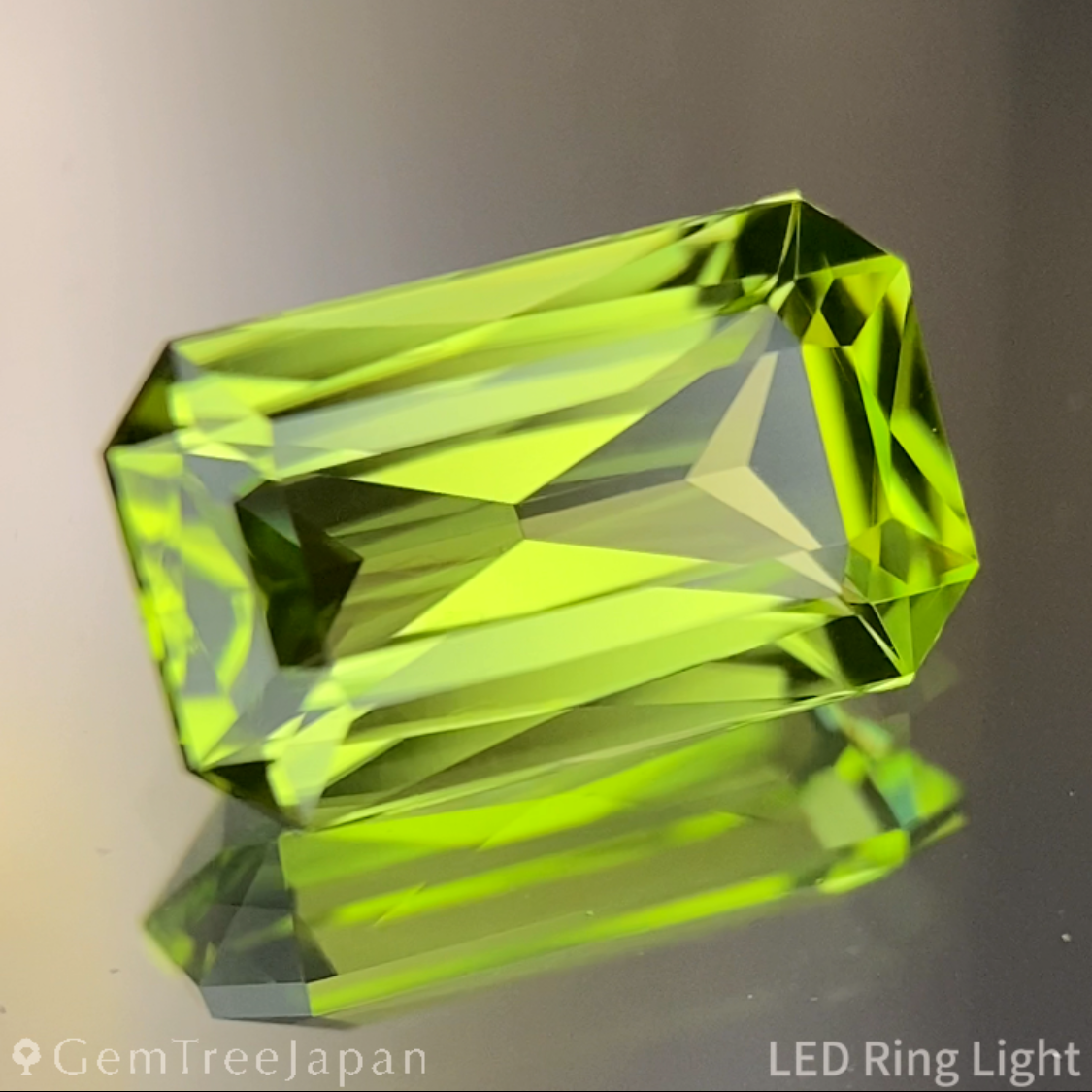 Peridot 1.60ct / Vietnam