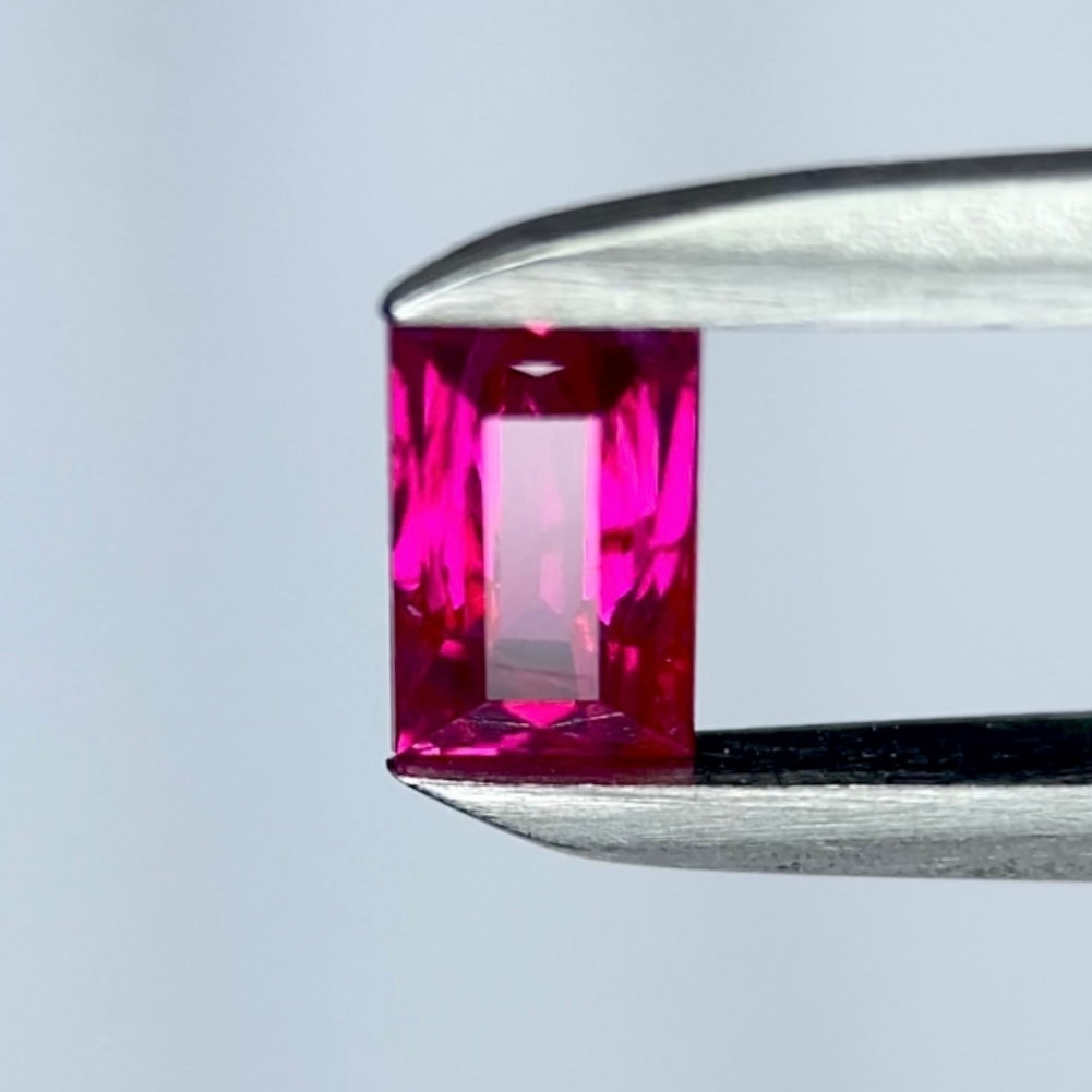 Un-Heat Ruby 0.394ct / Vietnam