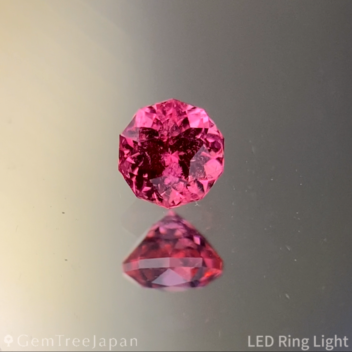 Orangy Pink Spinel 0.173ct / Vietnam