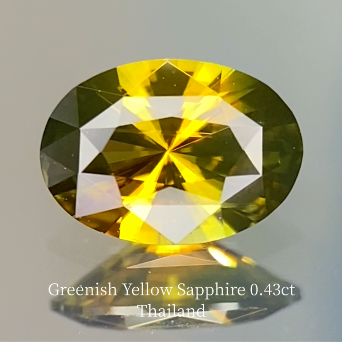 Yellow-Khaki Sapphire 0.441ct / Thailand