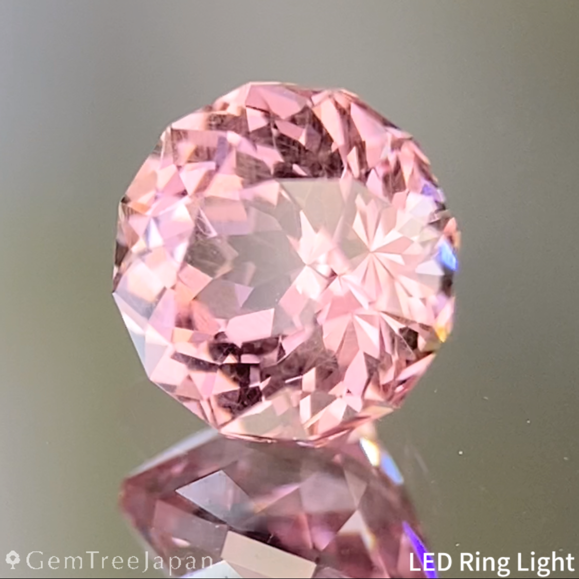 Malaya Garnet 0.865ct / Tanzania