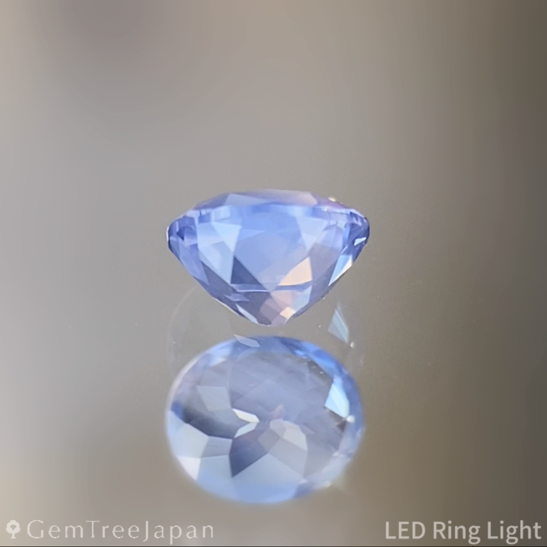 Un-Heat Parti-Color Sapphire 0.241ct / Vietnam