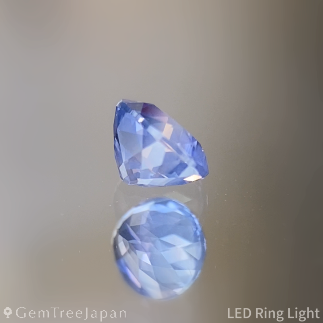 Un-Heat Parti-Color Sapphire 0.241ct / Vietnam
