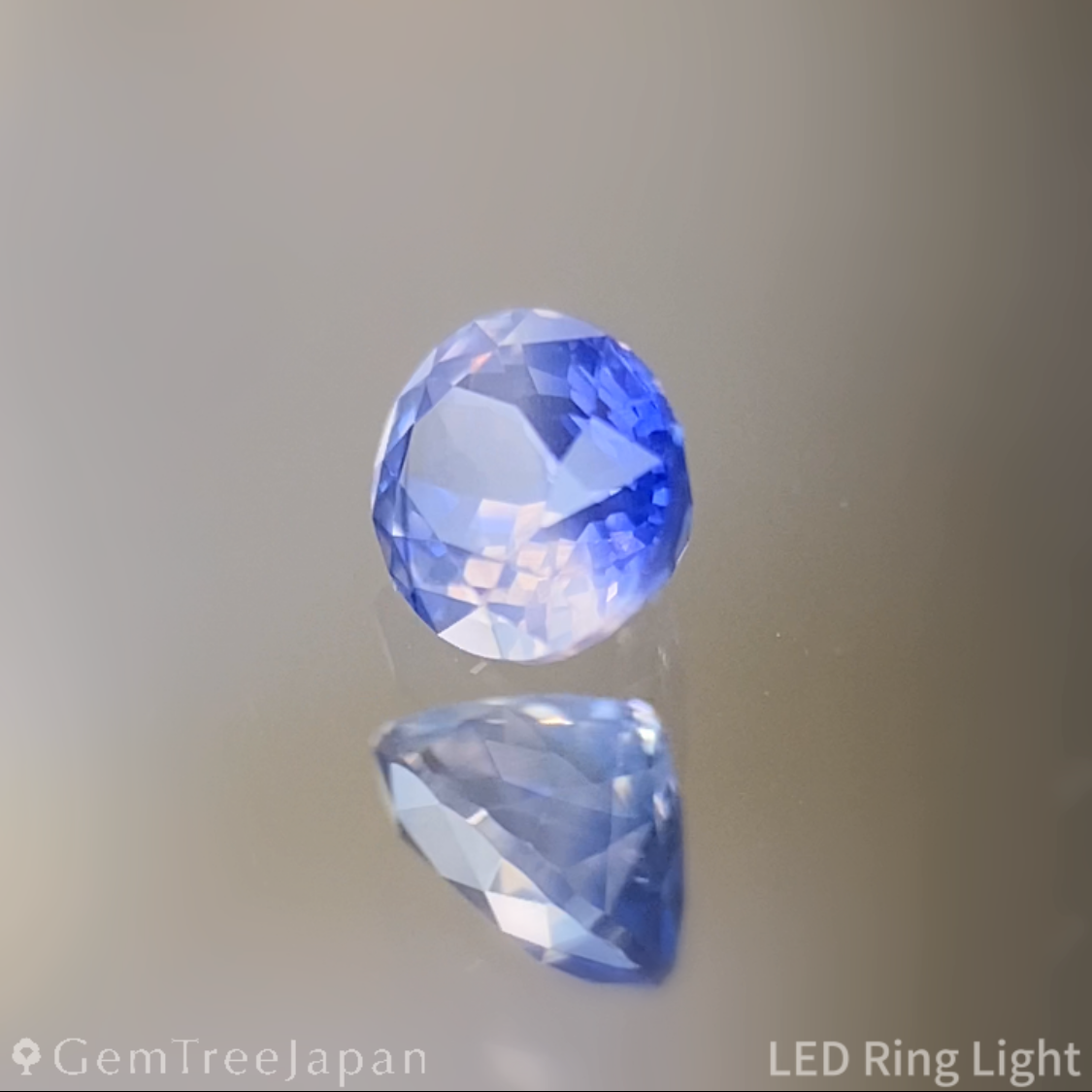 Un-Heat Parti-Color Sapphire 0.241ct / Vietnam