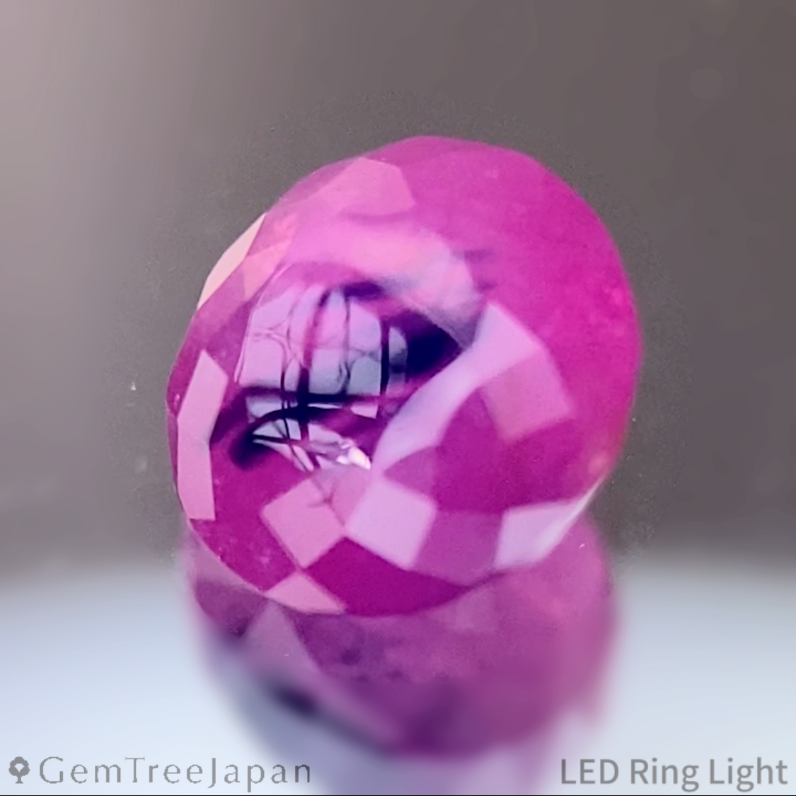 Un-Heat Parti-Color Sapphire 1.290ct / Vietnam
