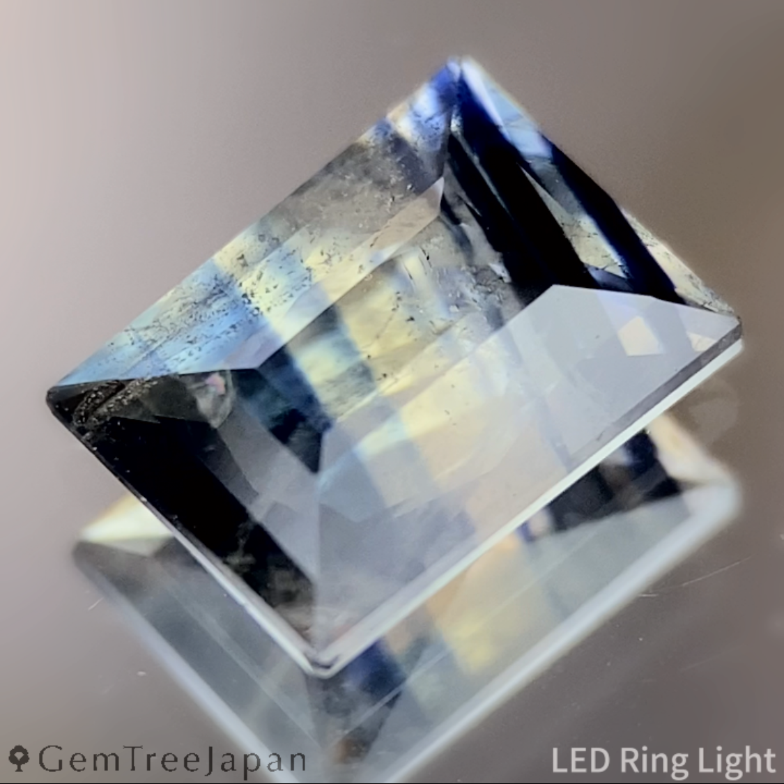 Un-Heat Parti-Color Sapphire 1.065ct / Vietnam