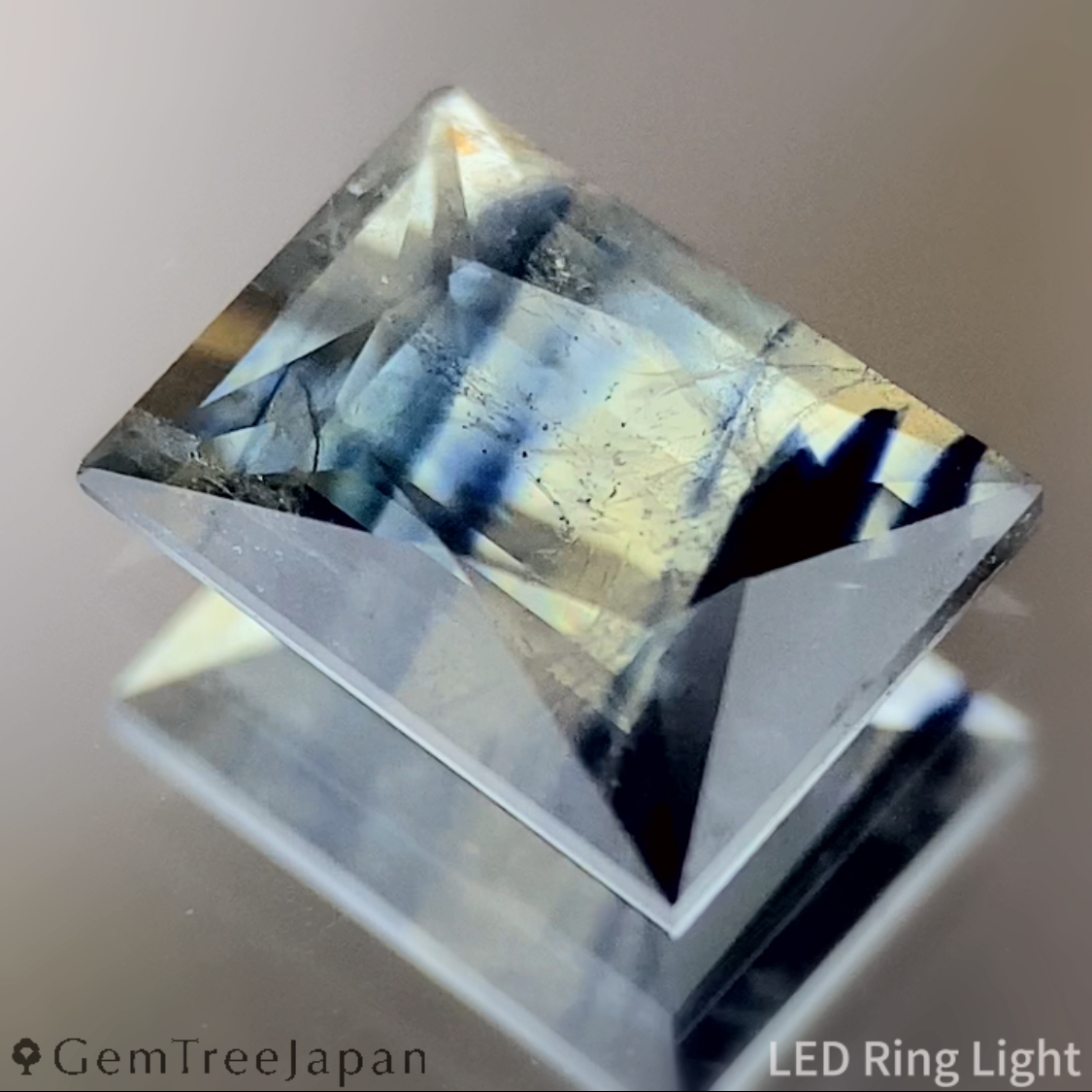 Un-Heat Parti-Color Sapphire 1.065ct / Vietnam