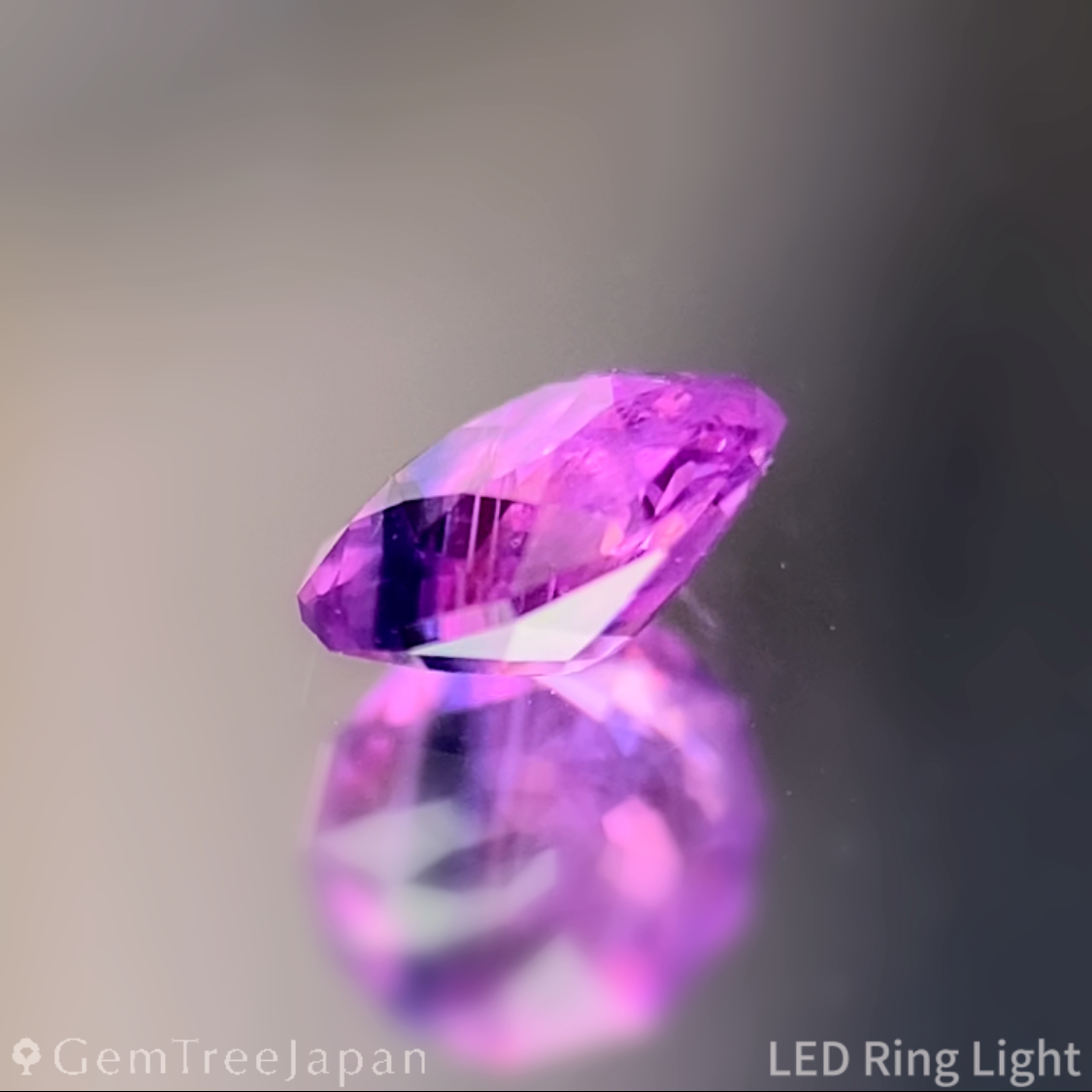 Un-Heat Parti-Color Sapphire 0.346ct / Vietnam
