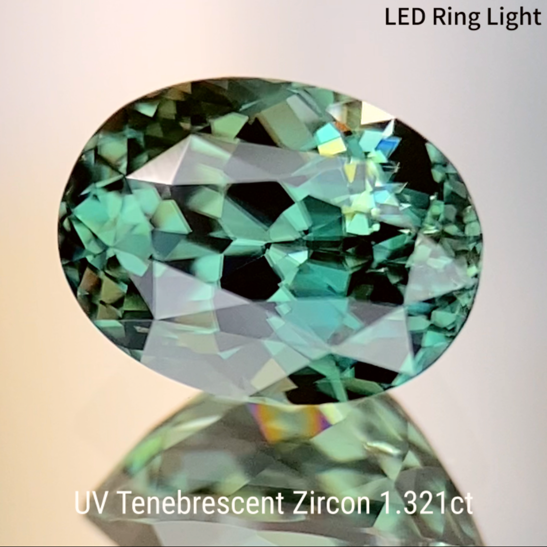 UV Tenebrescent Zircon 1.321ct
