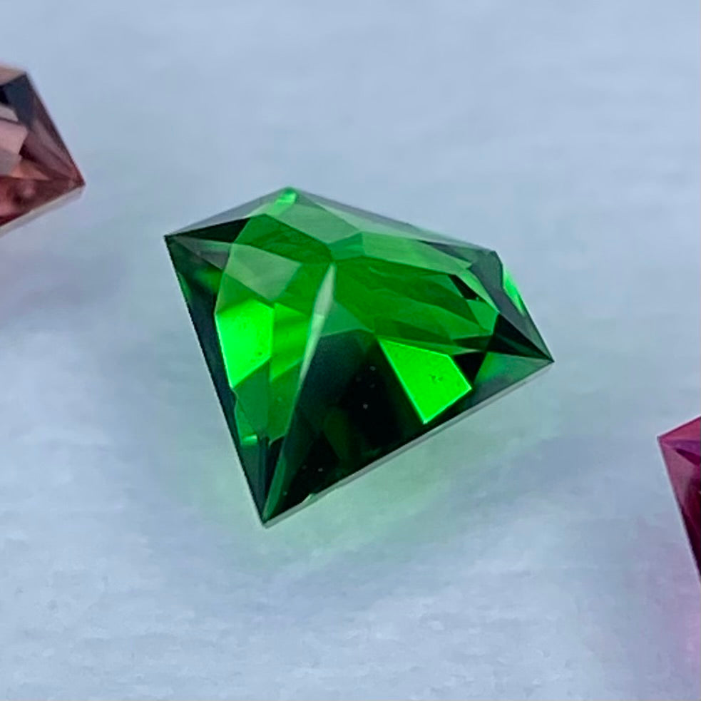 ツァボライト 0.15ct