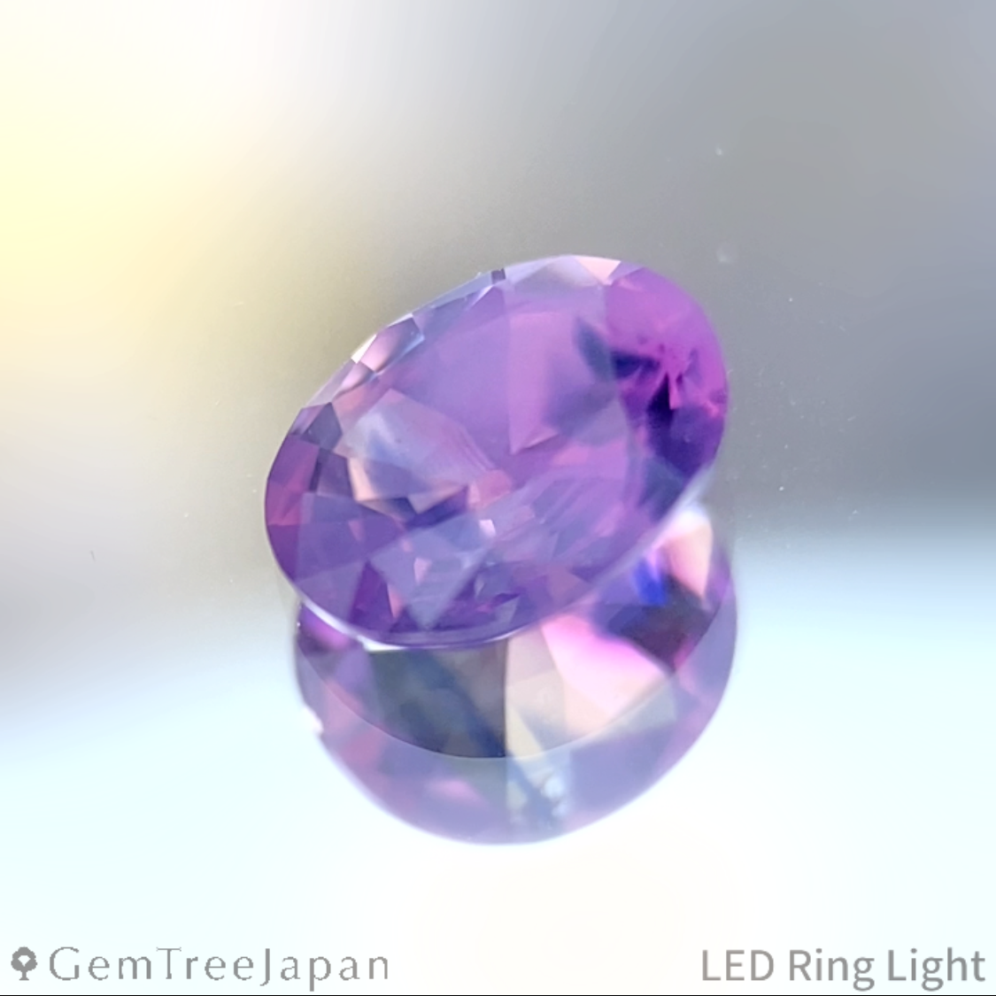 Un-Heat Parti-Color Sapphire 0.326ct / Vietnam
