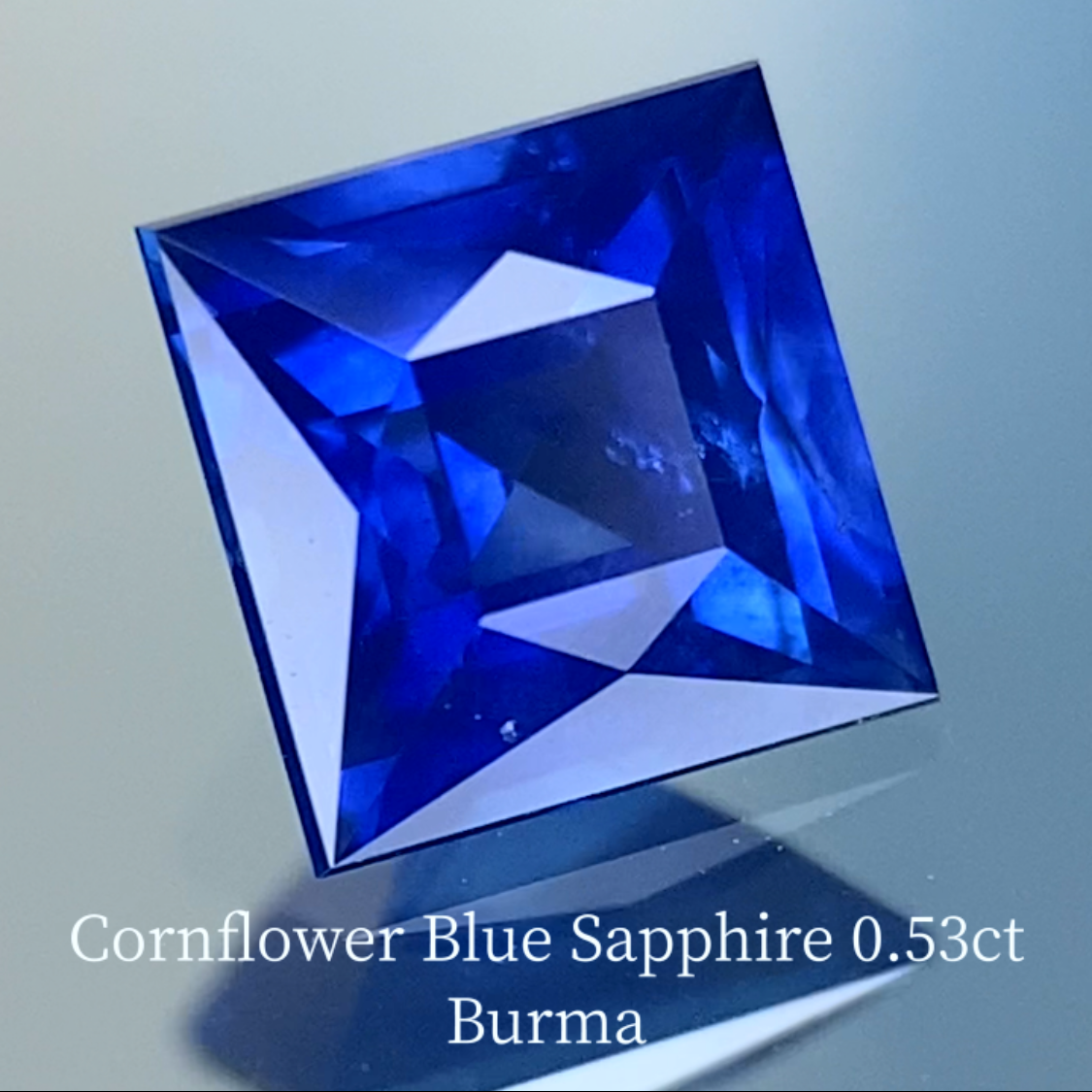 Cornflower Blue Sapphire 0.541ct / Burma