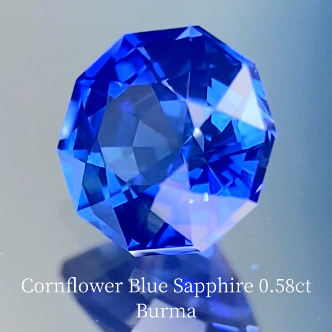Cornflower Blue Sapphire 0.590ct / Burma