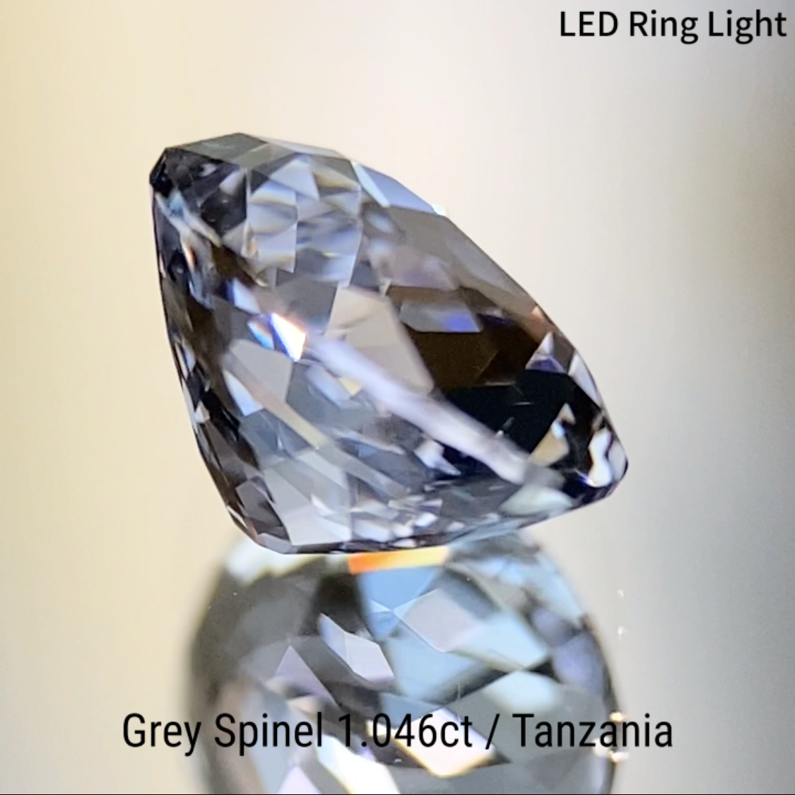 Grey Spinel 1.046ct / Tanzania