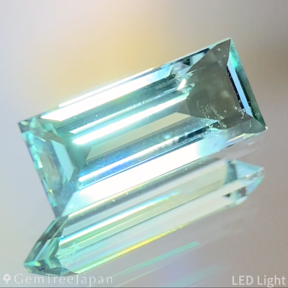Green Beryl 1.230ct / Nigeria