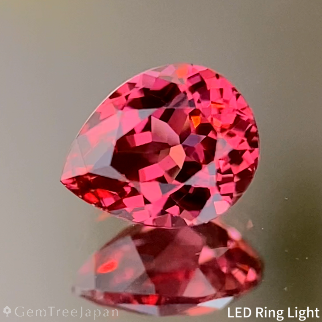 Redish Pink Spinel 0.346ct / Vietnam