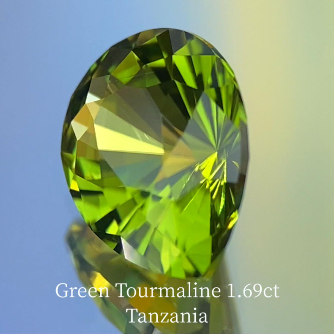 Green Tourmaline 1.703ct / Tanzania