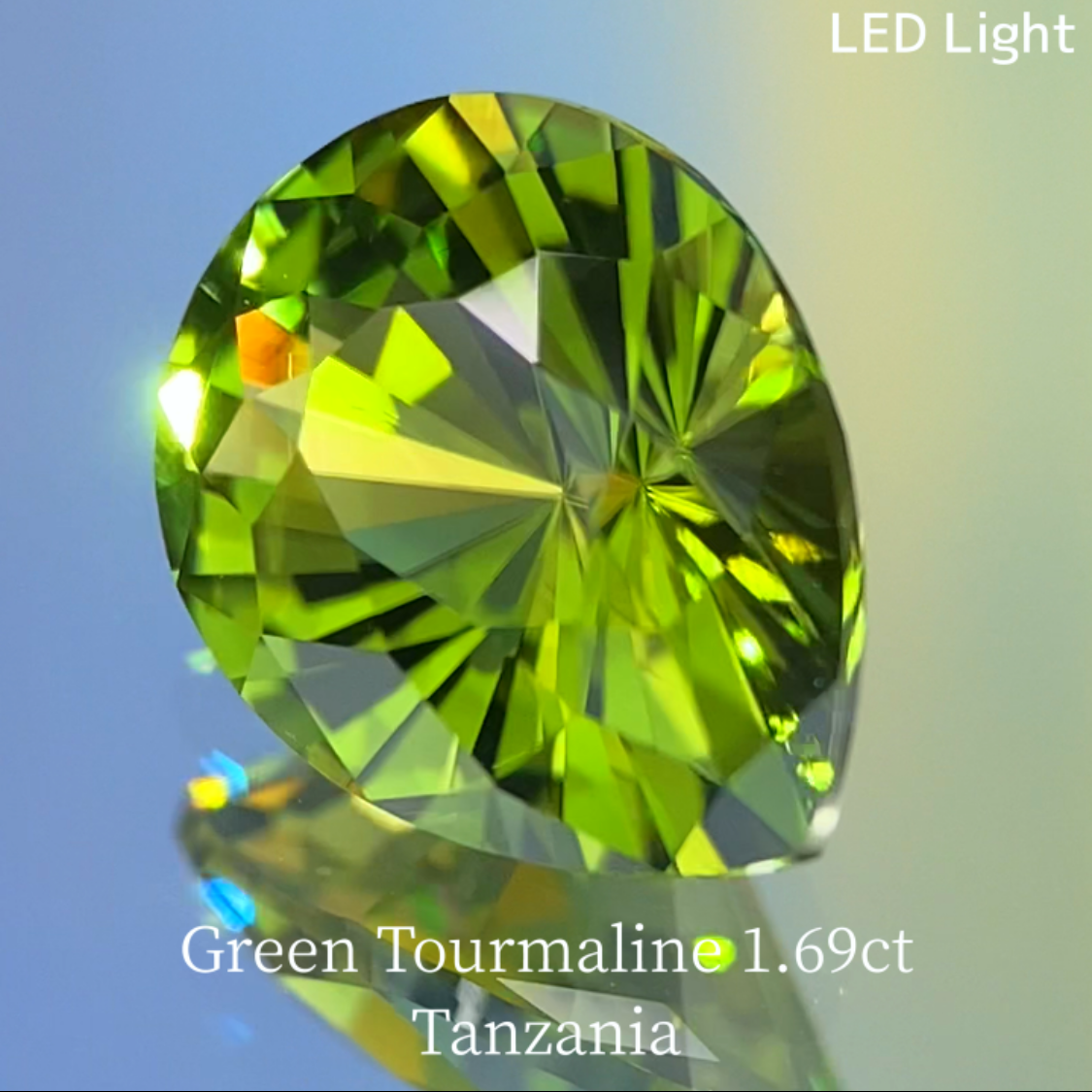 Green Tourmaline 1.703ct / Tanzania
