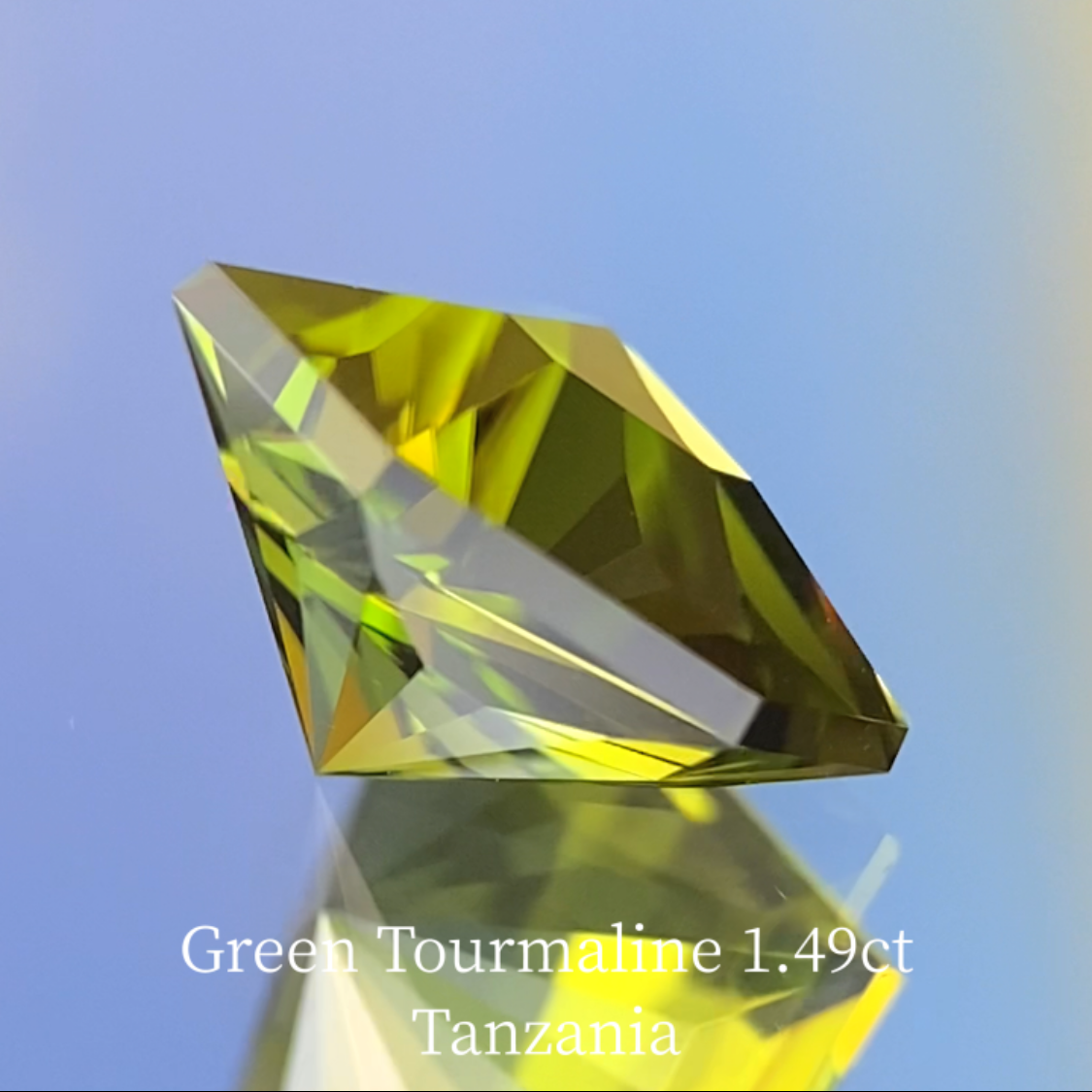 Green Tourmaline 1.495ct / Tanzania