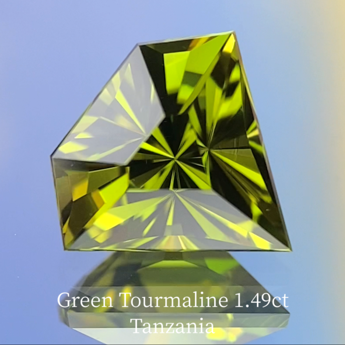 Green Tourmaline 1.495ct / Tanzania