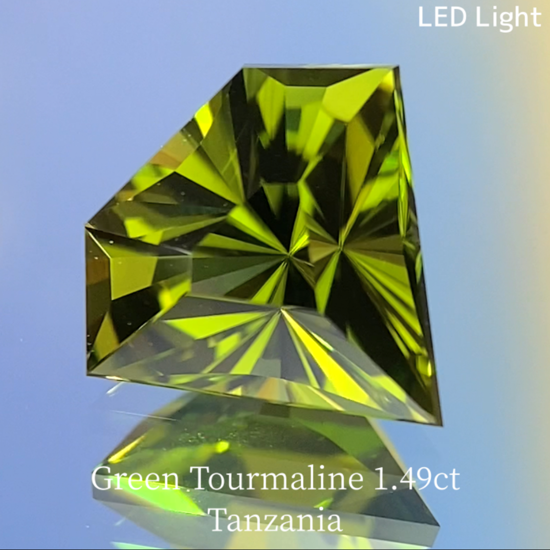 Green Tourmaline 1.495ct / Tanzania