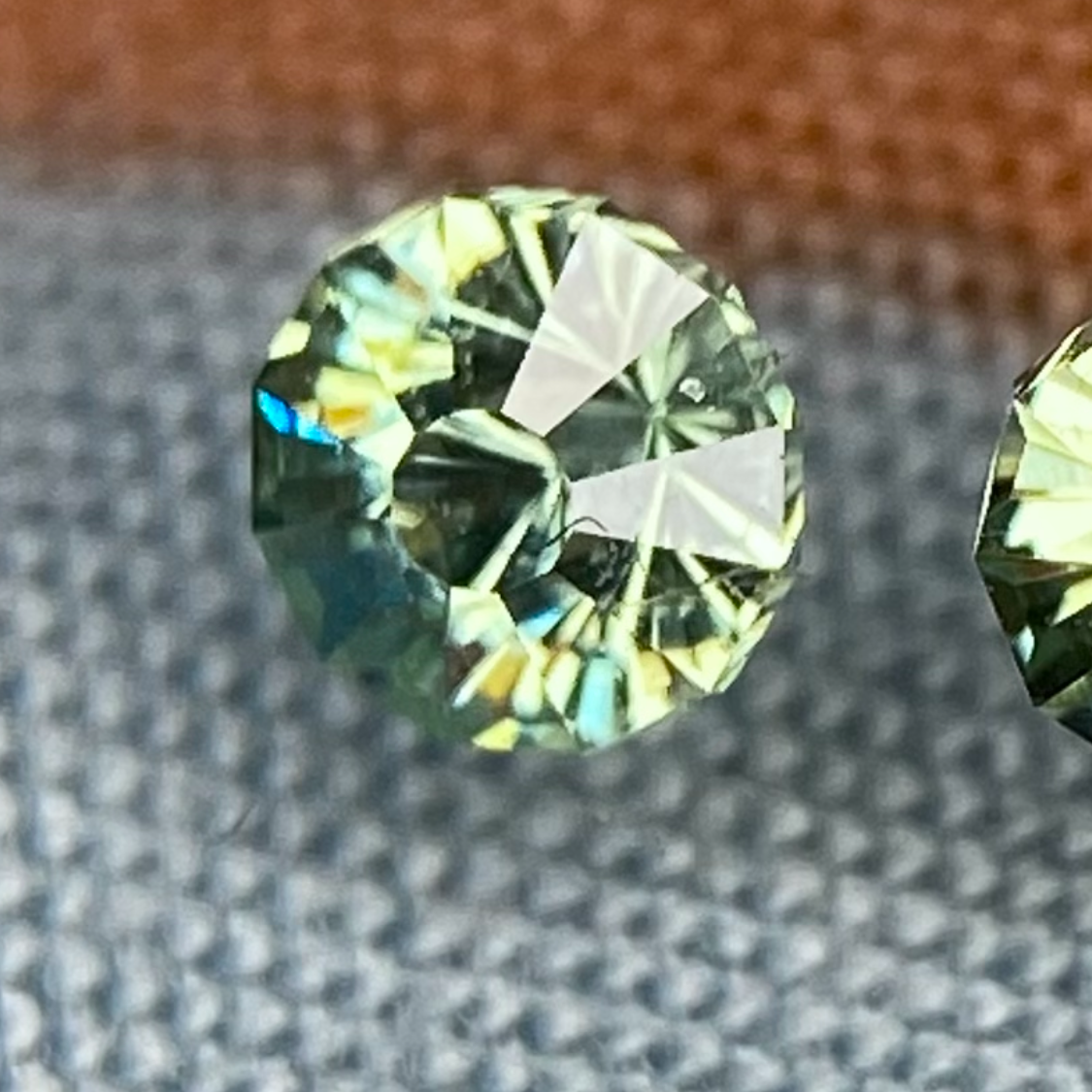 【Present campaign】Andradite (Demantoid) 0.176ct