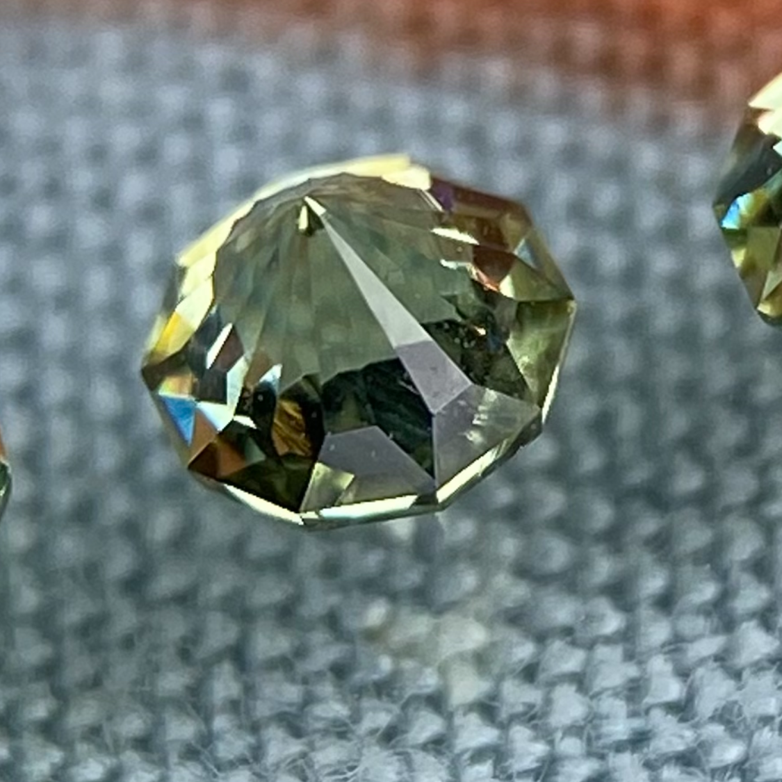 【Present campaign】Andradite (Demantoid) 0.151ct
