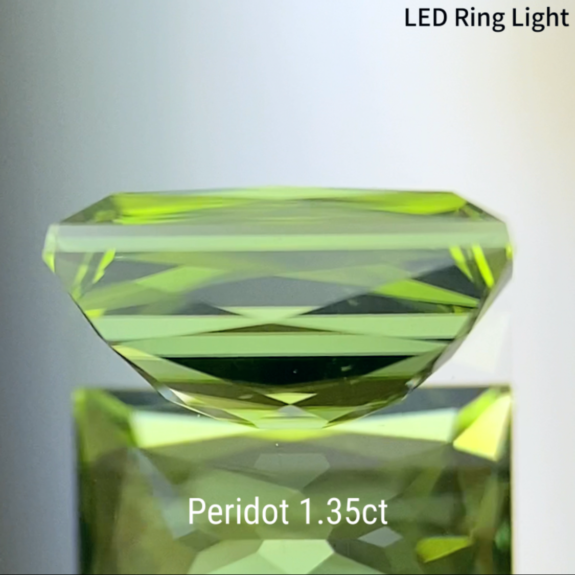 Peridot 1.35ct / U.S.A.