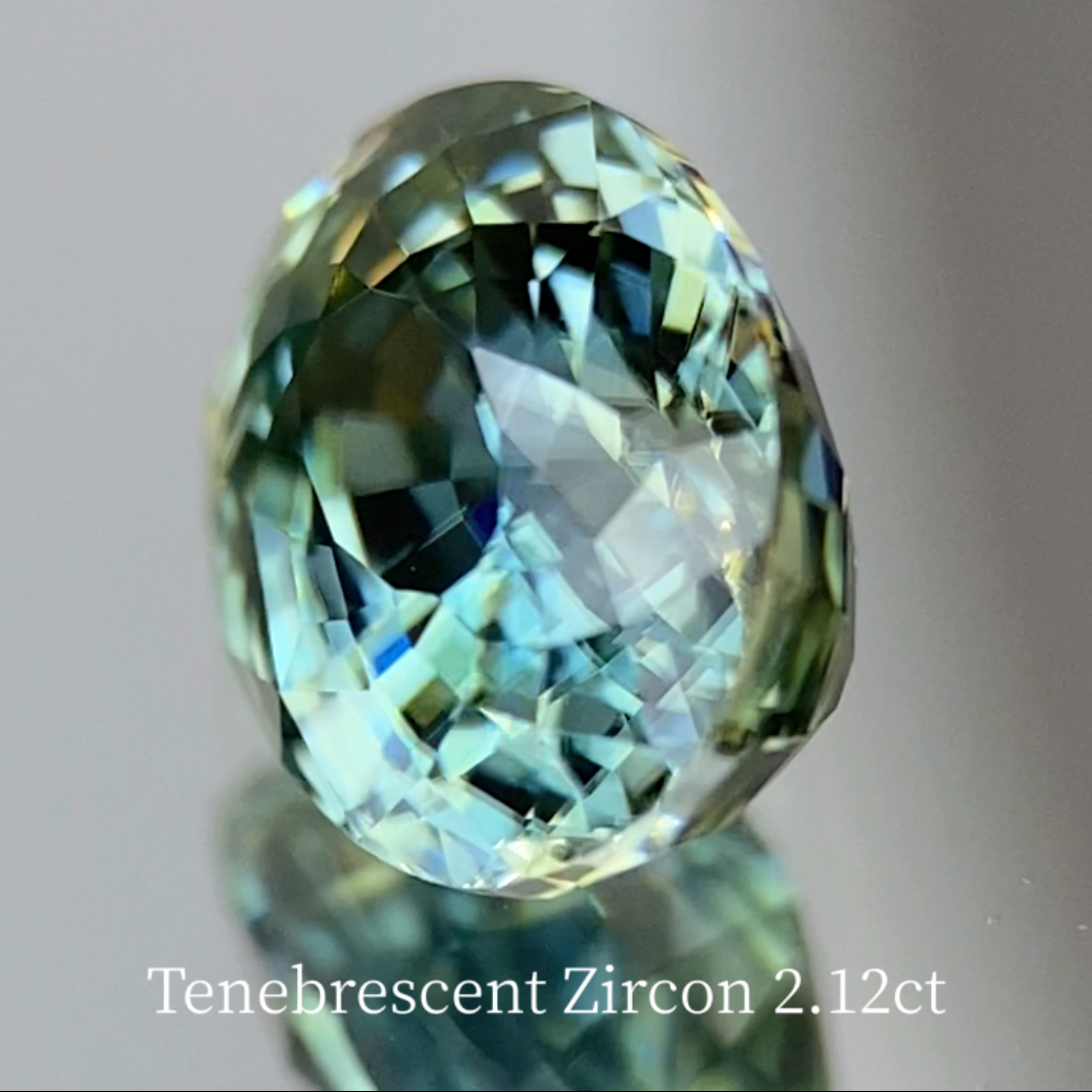 UV Tenebrescent Zircon 2.125ct