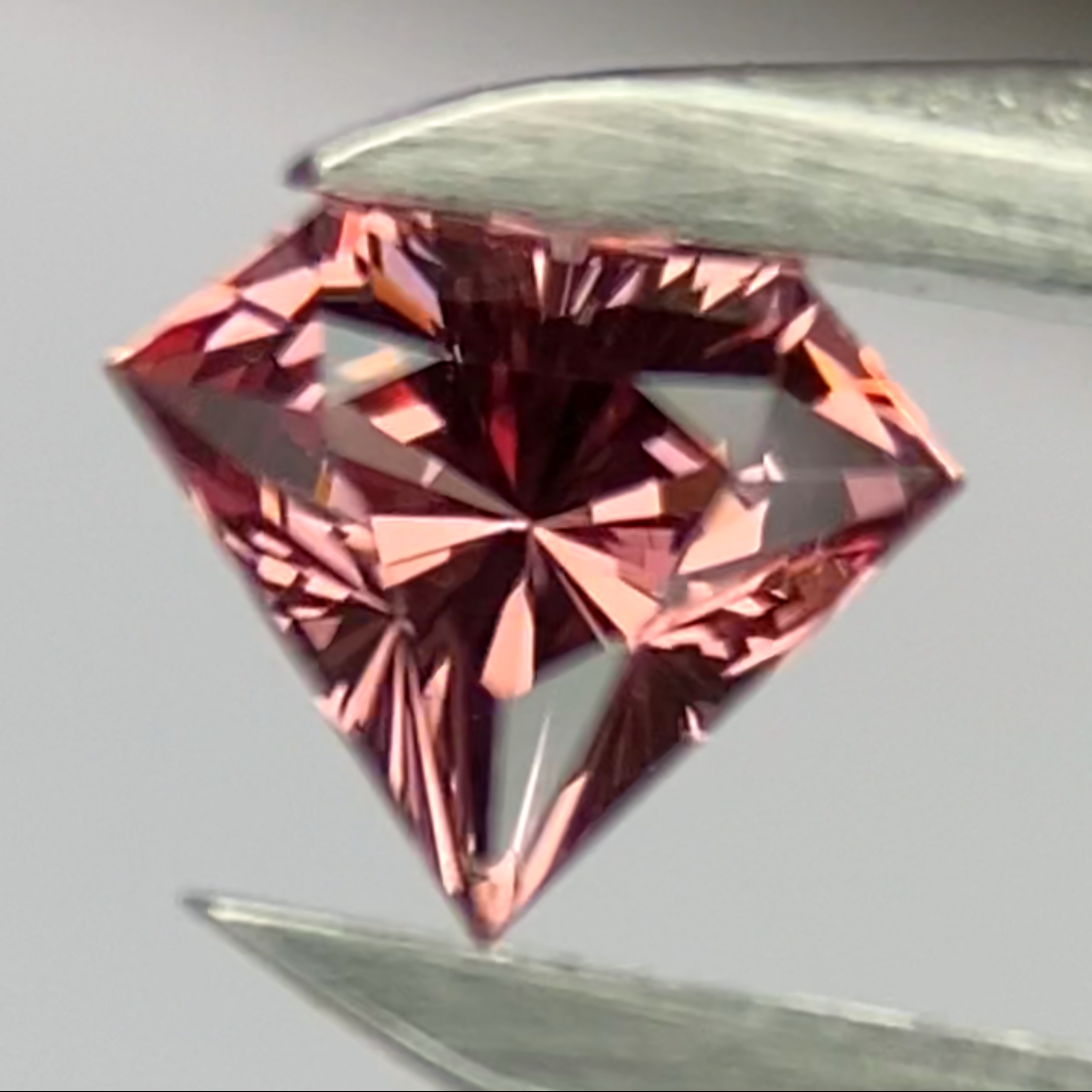 Spinel 0.19ct / Burma