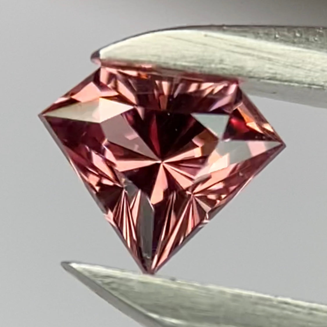 Spinel 0.19ct / Burma