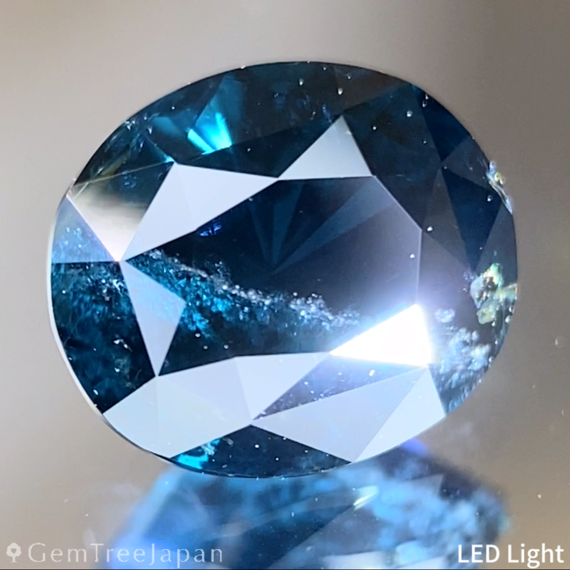 Iron Cobalt Spinel 1.662ct / Vietnam