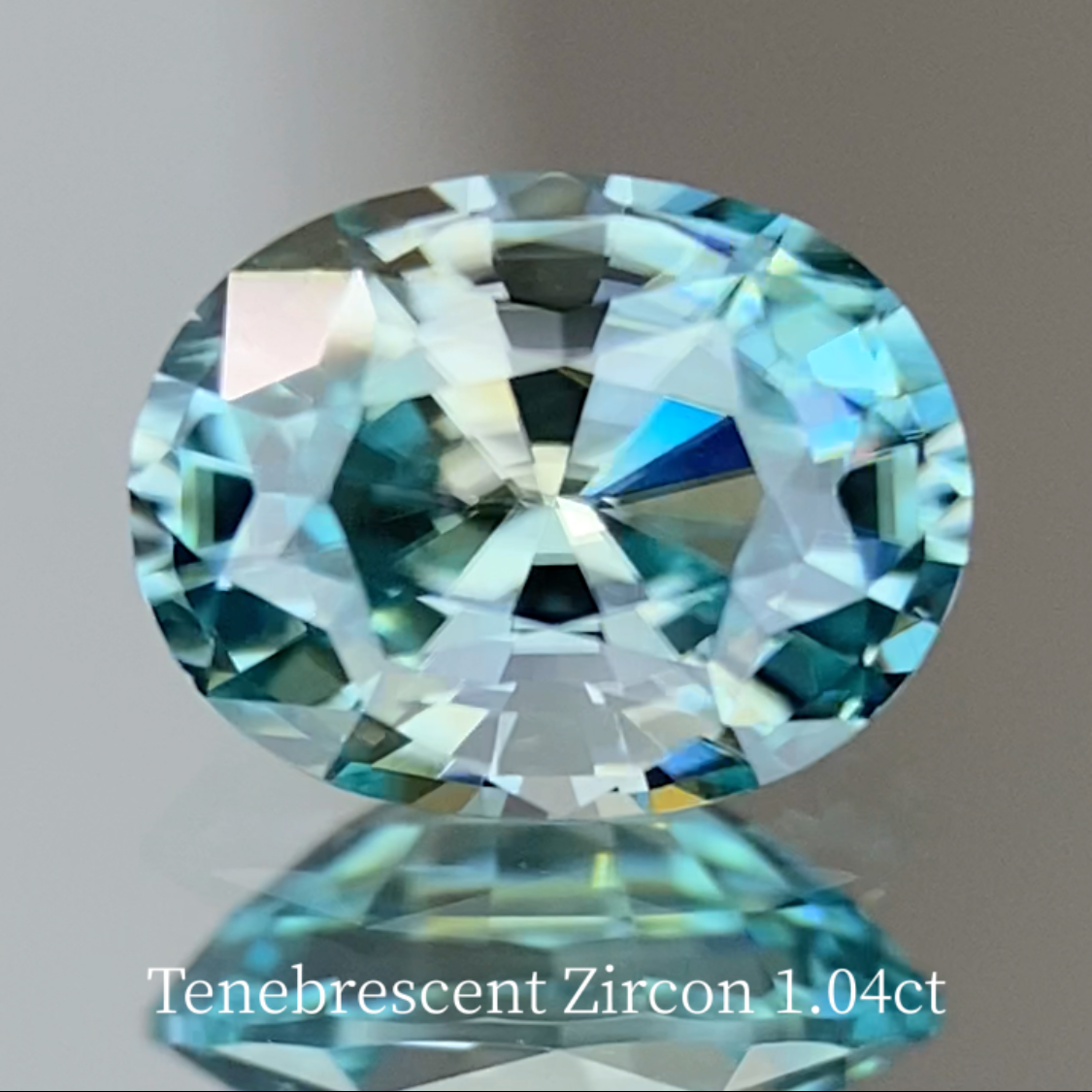 UV Tenebrescent Zircon 1.042ct