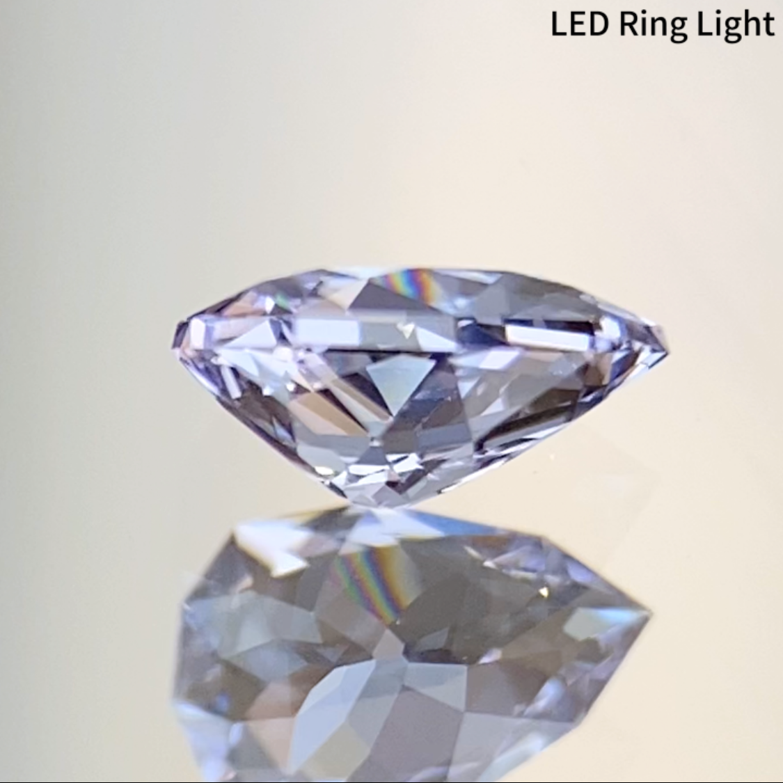 Near Colorless Spinel 0.293ct / Vietnam