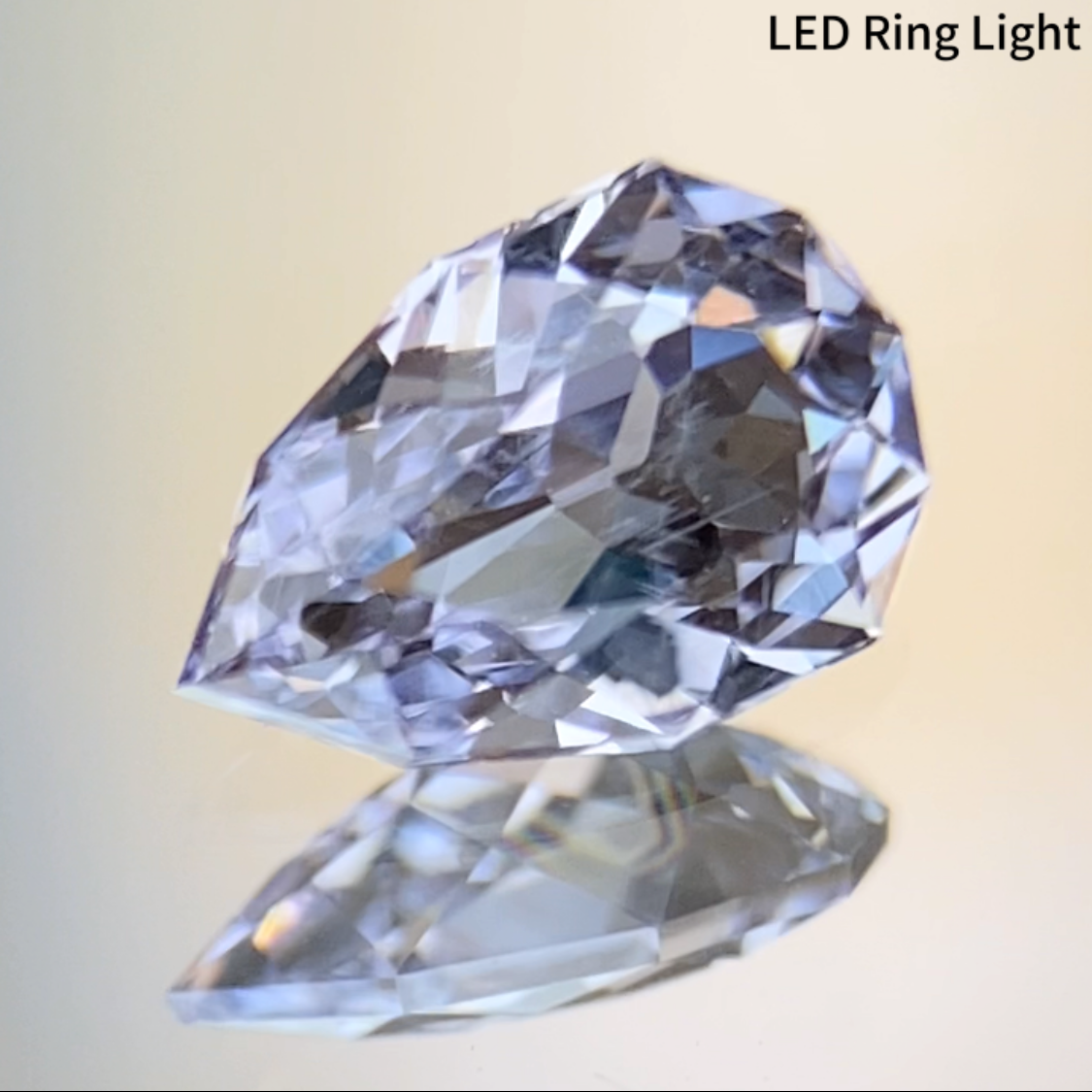 Near Colorless Spinel 0.352ct / Vietnam