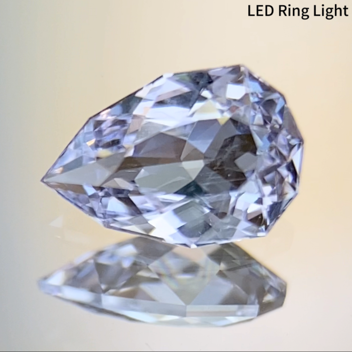 Near Colorless Spinel 0.352ct / Vietnam