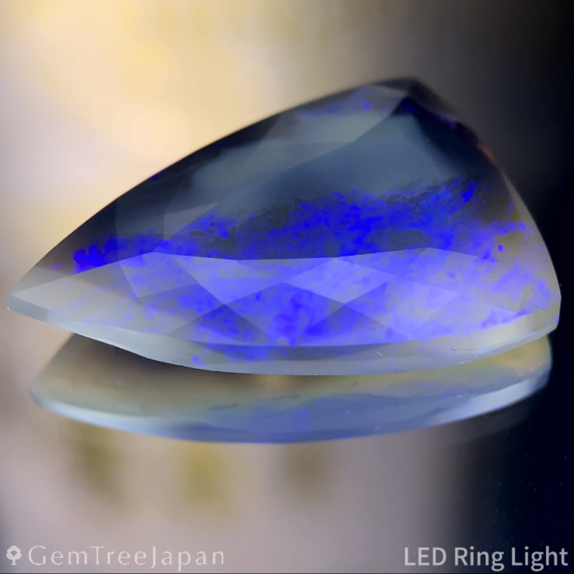 Australia Opal 7.692ct / Australia