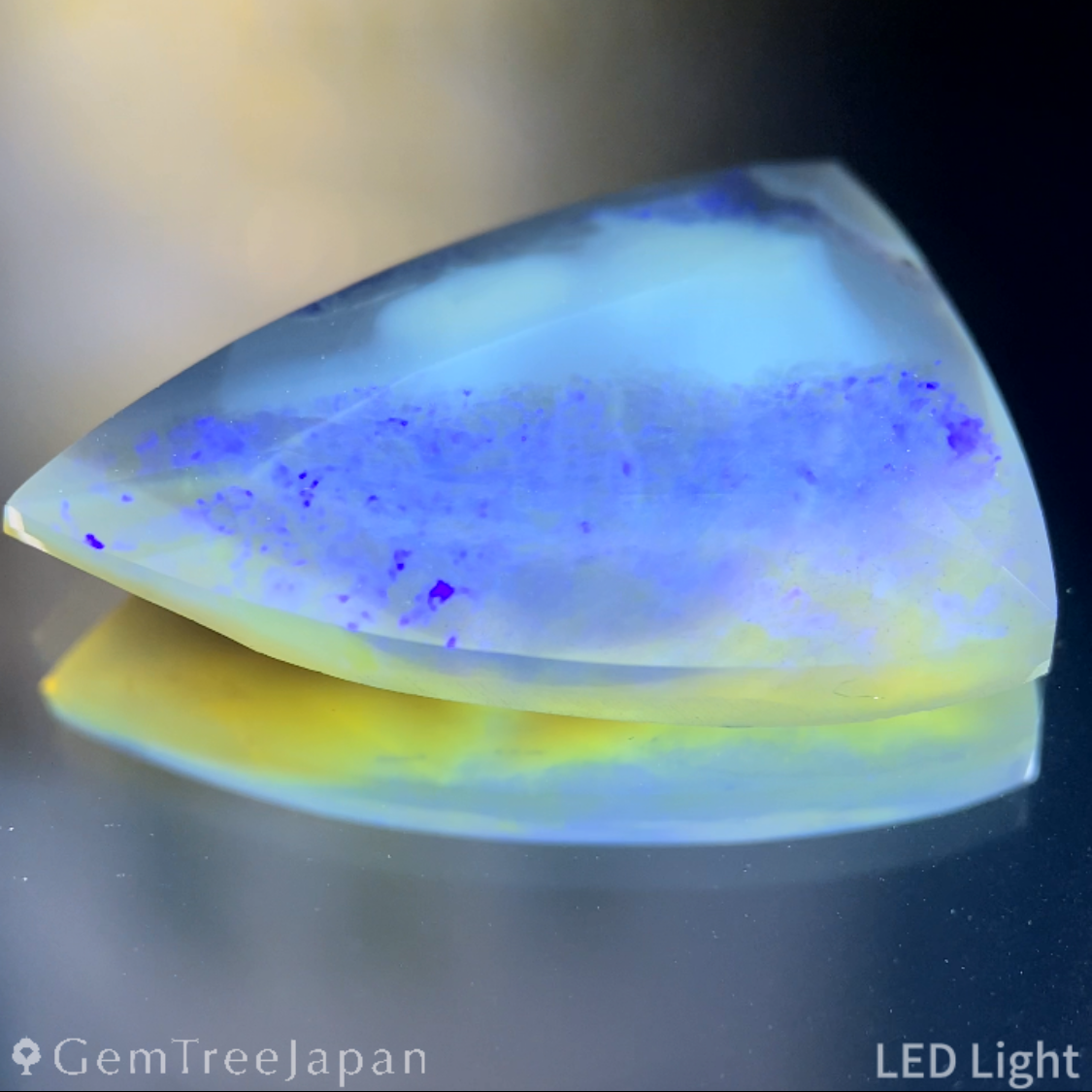 Australia Opal 7.692ct / Australia