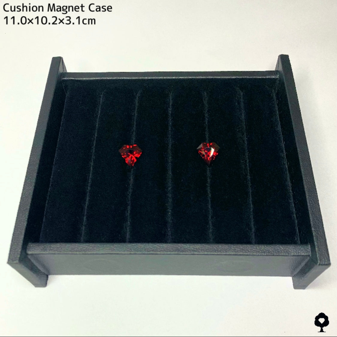 【限定1個★10万円以上のお買い物でプレゼント】マグネット開閉式クッションルースケース