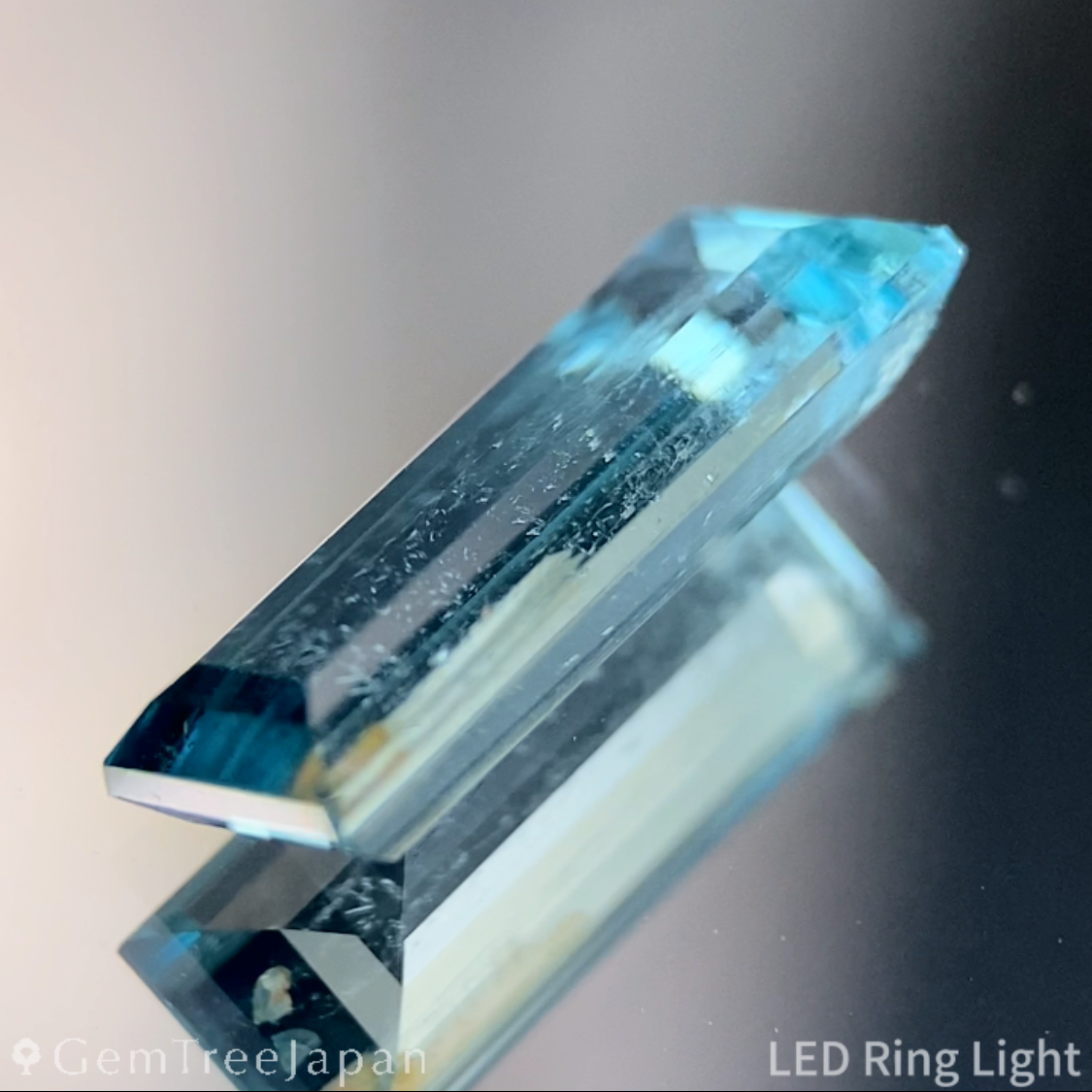 Aquamarine 2.091ct / Nigeria