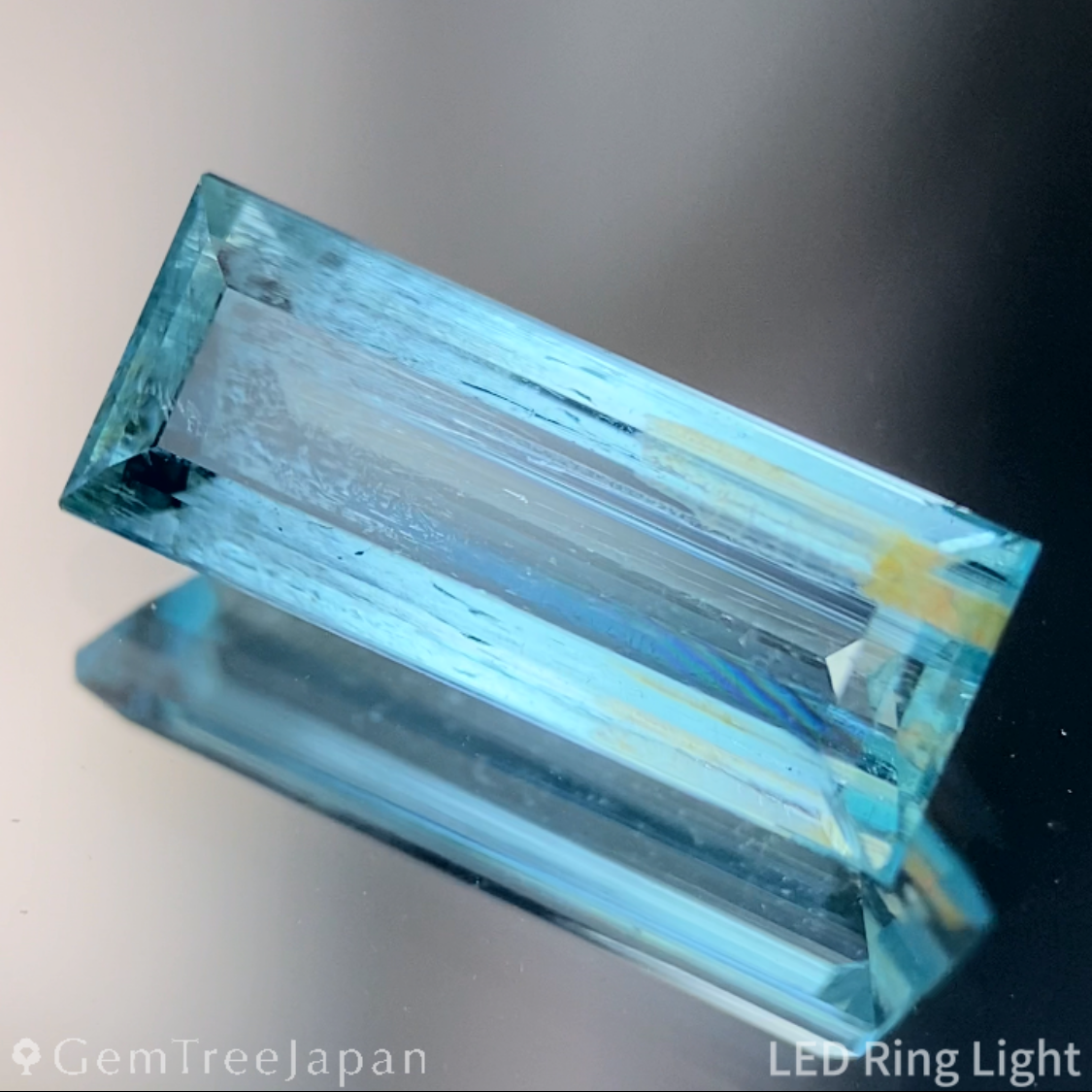 Aquamarine 2.091ct / Nigeria