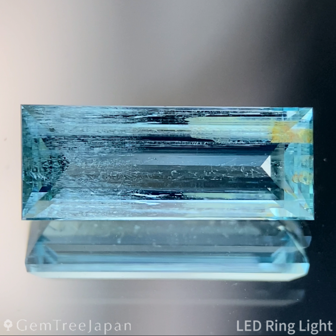 Aquamarine 2.091ct / Nigeria