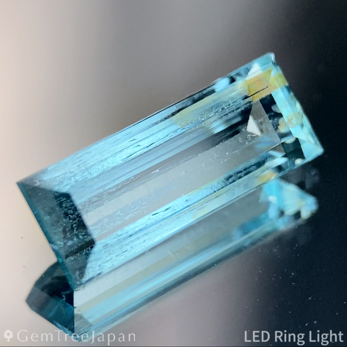 Aquamarine 2.091ct / Nigeria