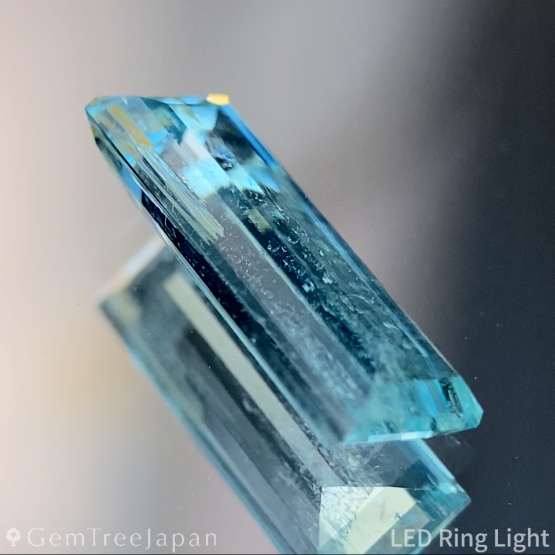 Aquamarine 2.091ct / Nigeria