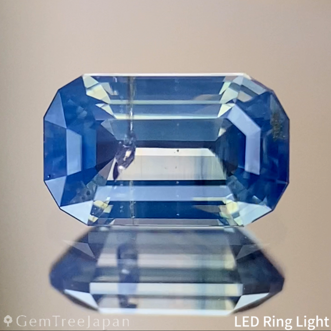 Silky Greenish Blue Sapphire 0.707ct / Cameroon